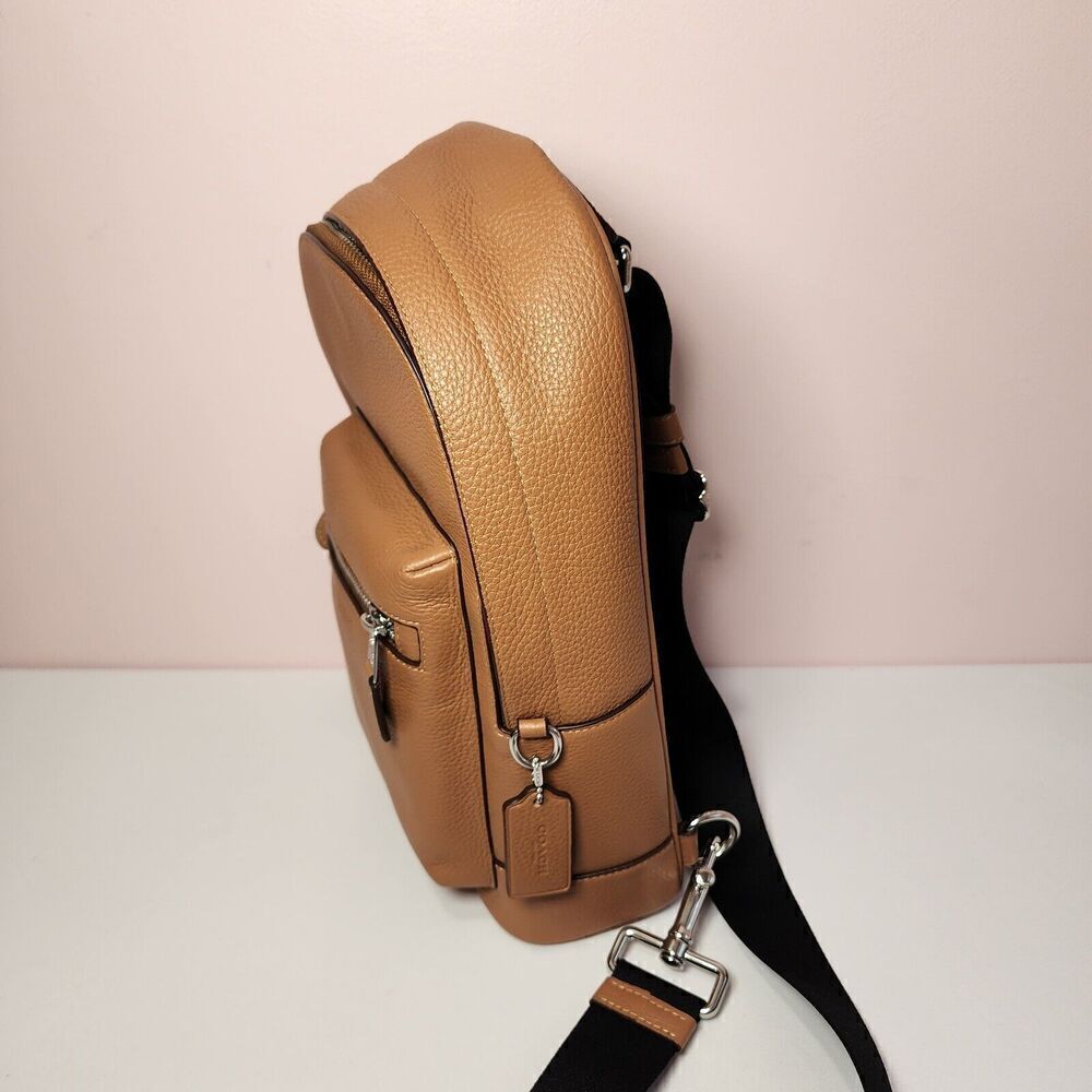 NWT COACH 2540 West Pack Sling Bag Backpack Refined Pebble Leather Light Saddle - Picture 4 of 6